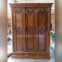 Lemari 3 Pintu Kayu Jati Jepara